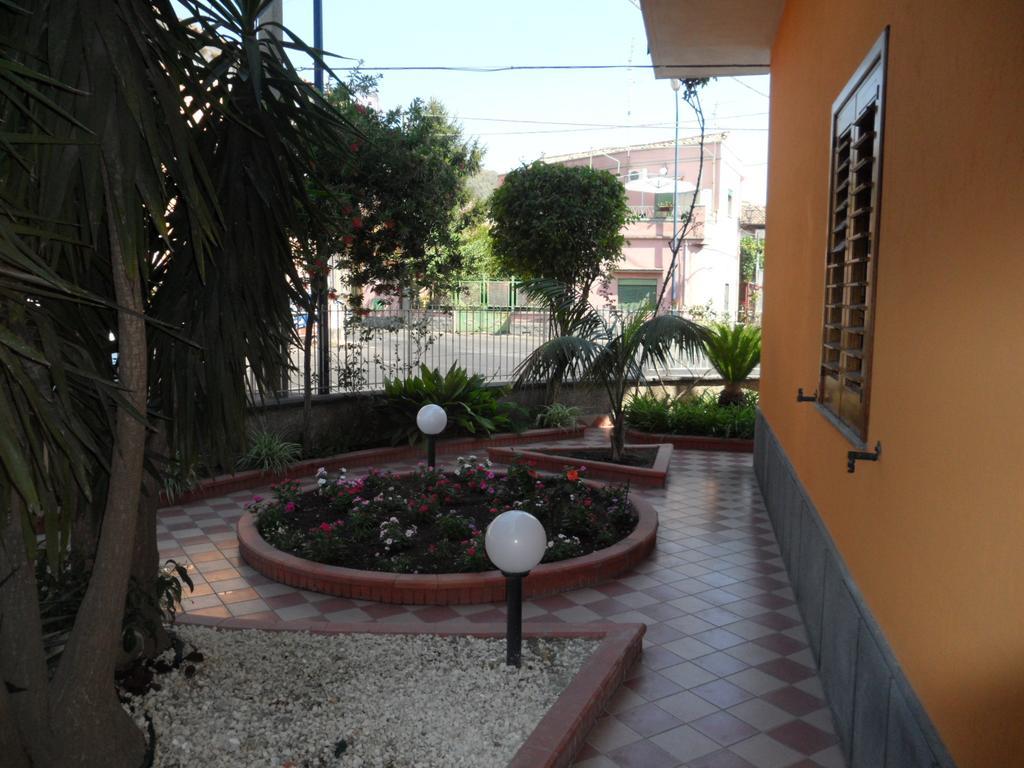 IL B&B Maison Graziella Viagrande Exterior foto