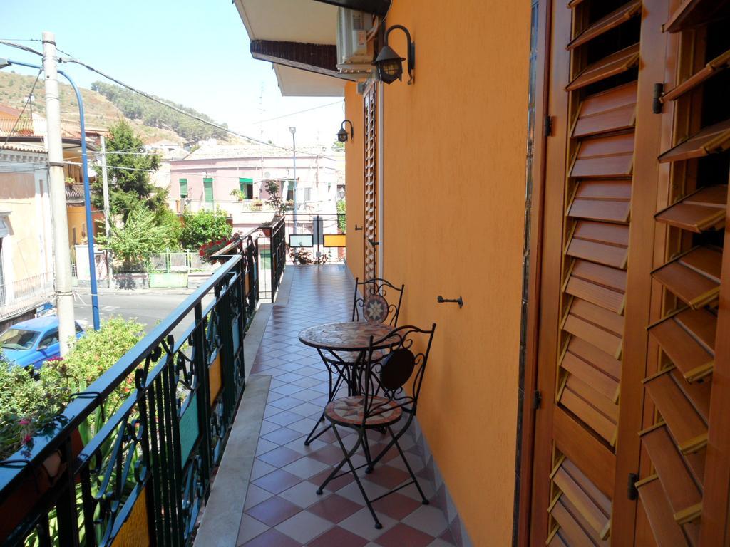 IL B&B Maison Graziella Viagrande Exterior foto